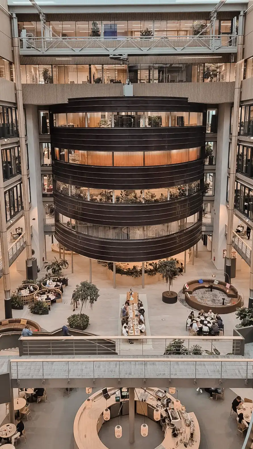 Visite d'un workplace - CoreNet Amsterdam