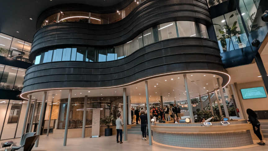 Visite d'un workplace - CoreNet Amsterdam