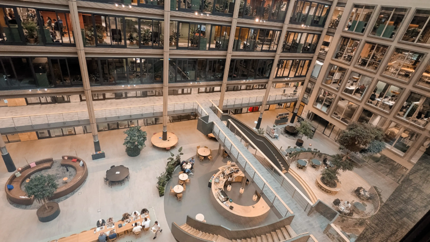 Visite d'un workplace - CoreNet Amsterdam