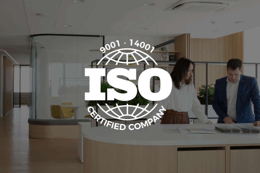 ARCH.DESIGN certifiée ISO 9001 et ISO 14001, illustrant son engagement qualité et environnement pour la 9ᵉ année consécutive